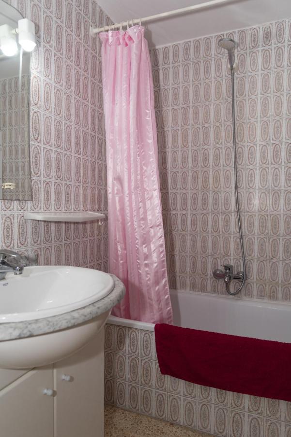 Gavina, 3-5 Apartment Кулера Екстериор снимка